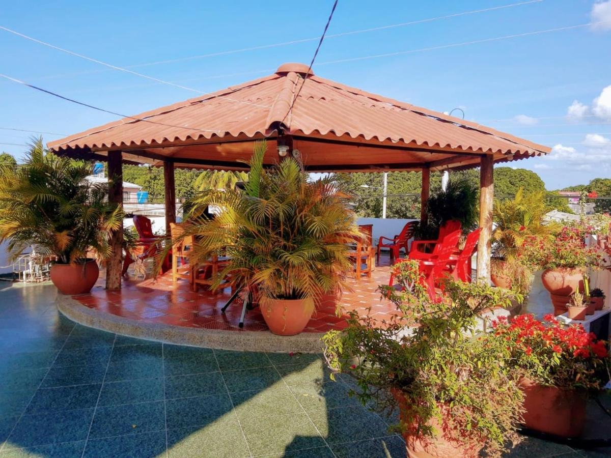 Hostal Solsticio Guajiro Ríohacha المظهر الخارجي الصورة