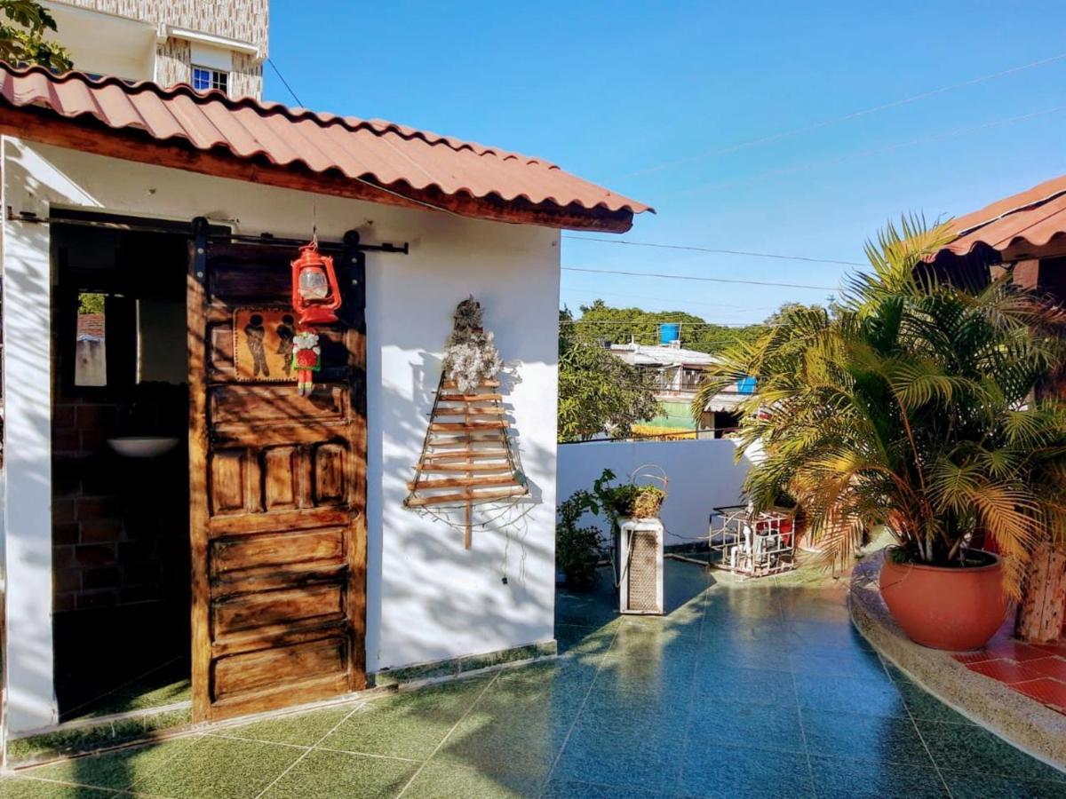 Hostal Solsticio Guajiro Ríohacha المظهر الخارجي الصورة